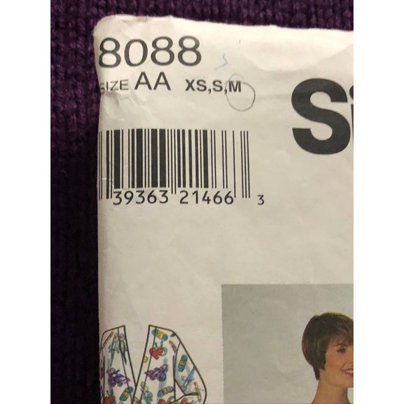 Simplicity sewing pattern  unisex scrubs pants top shorts - Picture 2 of 5